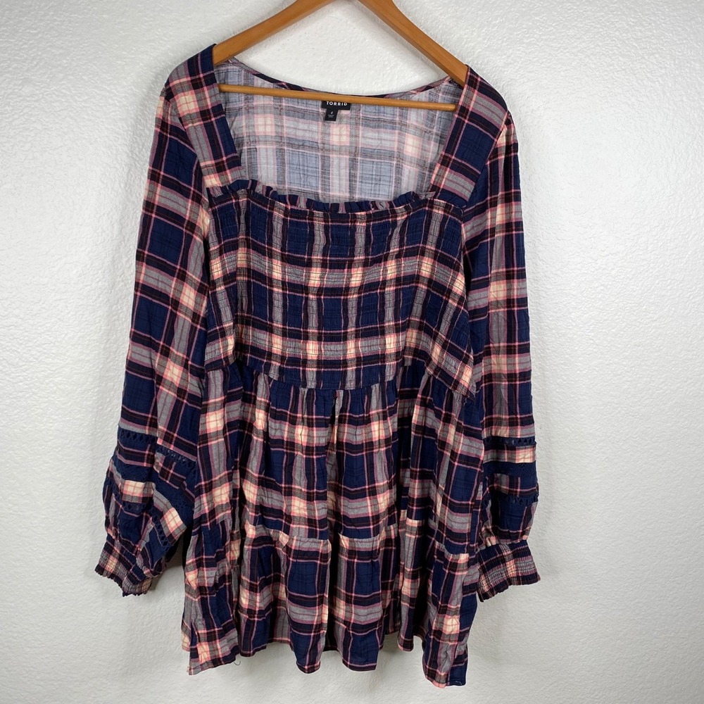 Torrid Babydoll Rayon Slub With Lace Inset Smocked Tiered Top size 4X Cottage